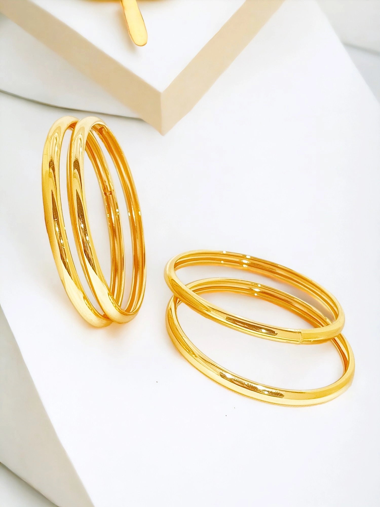 Golden Gleam Classic Plain 4Pc Bangle