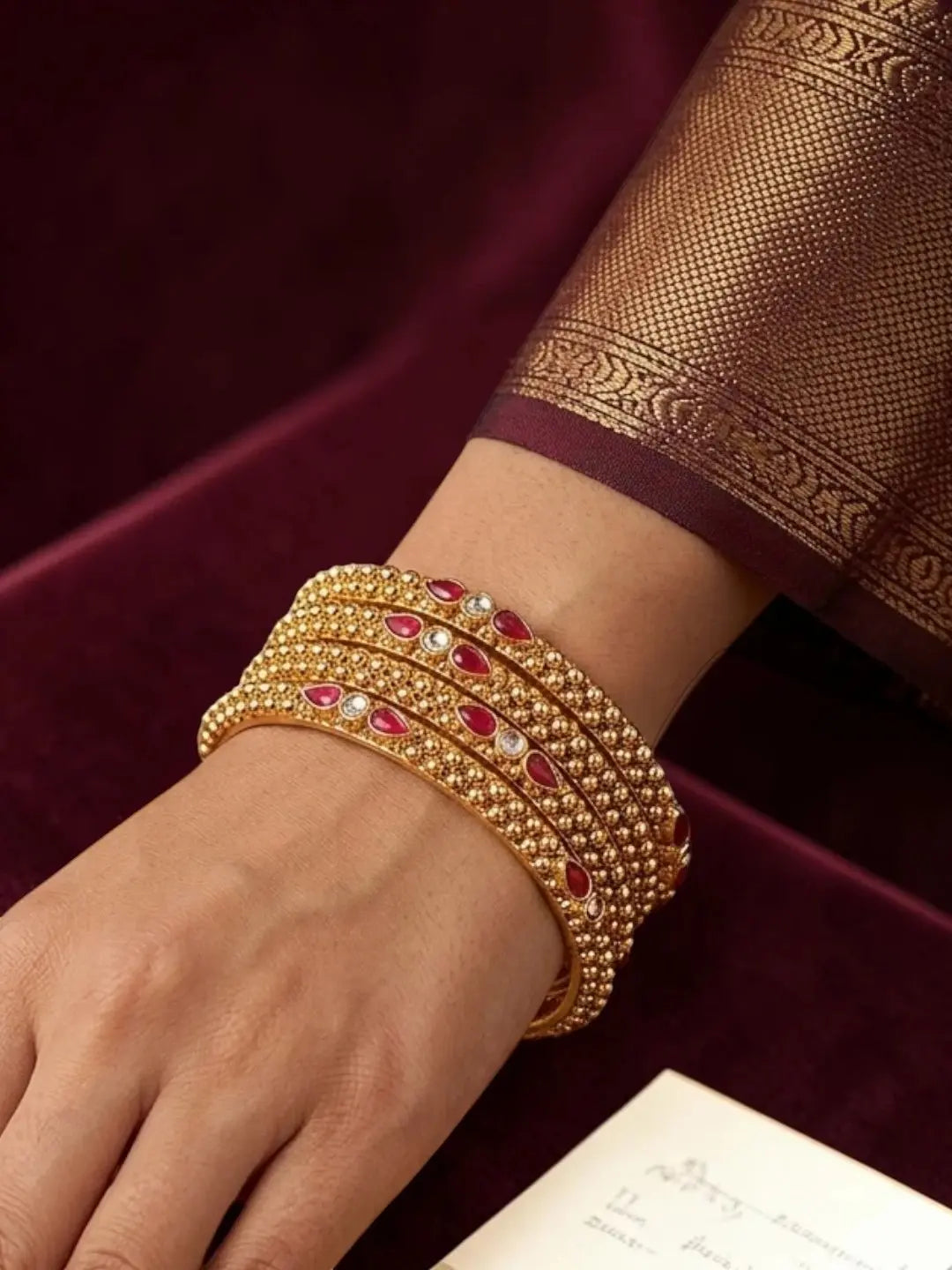 Gold Plated Set Of 4 Kundan Ball Design Bangles