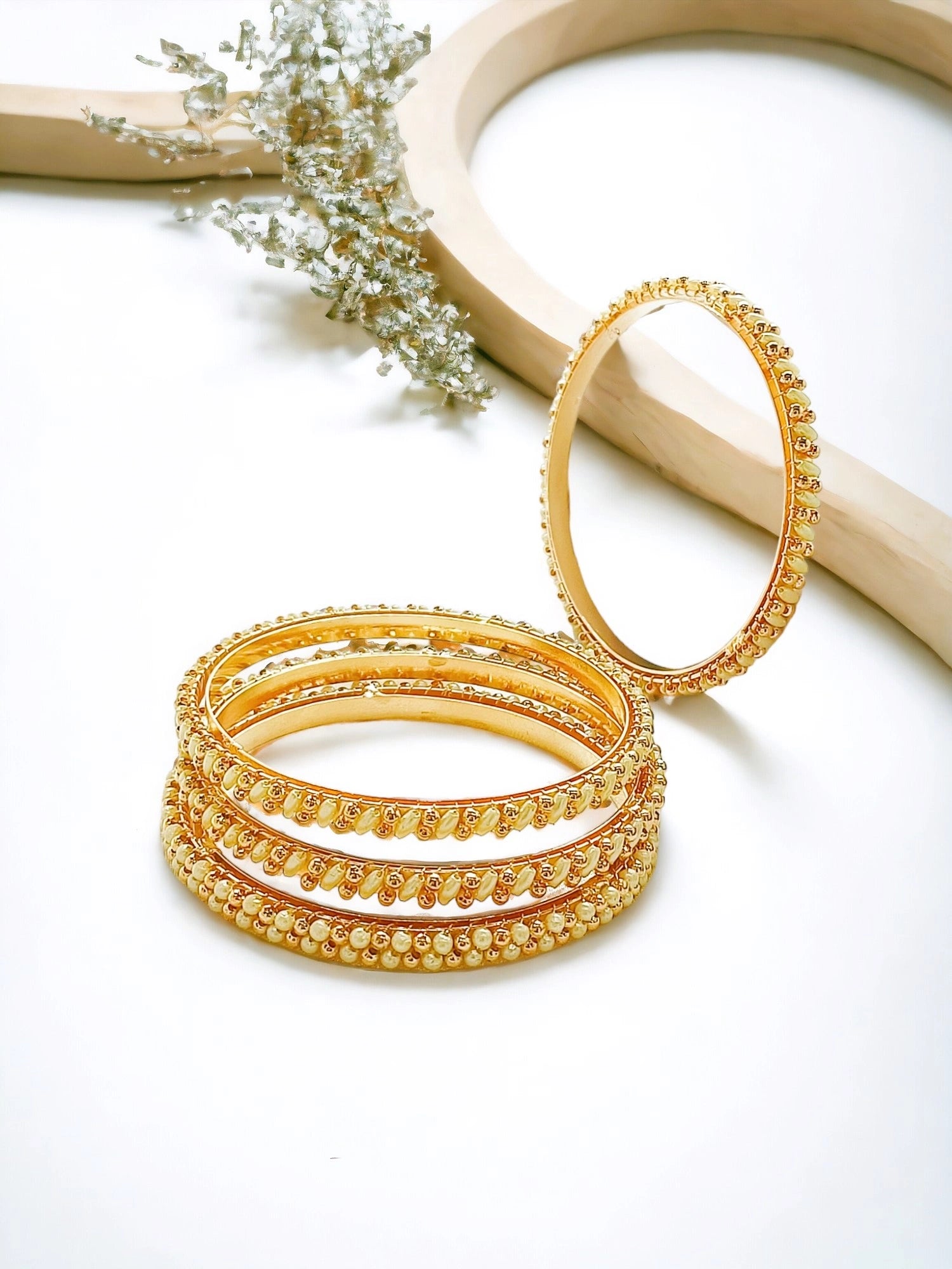 Gold Plated 4Pc Rice Pearl Bangle