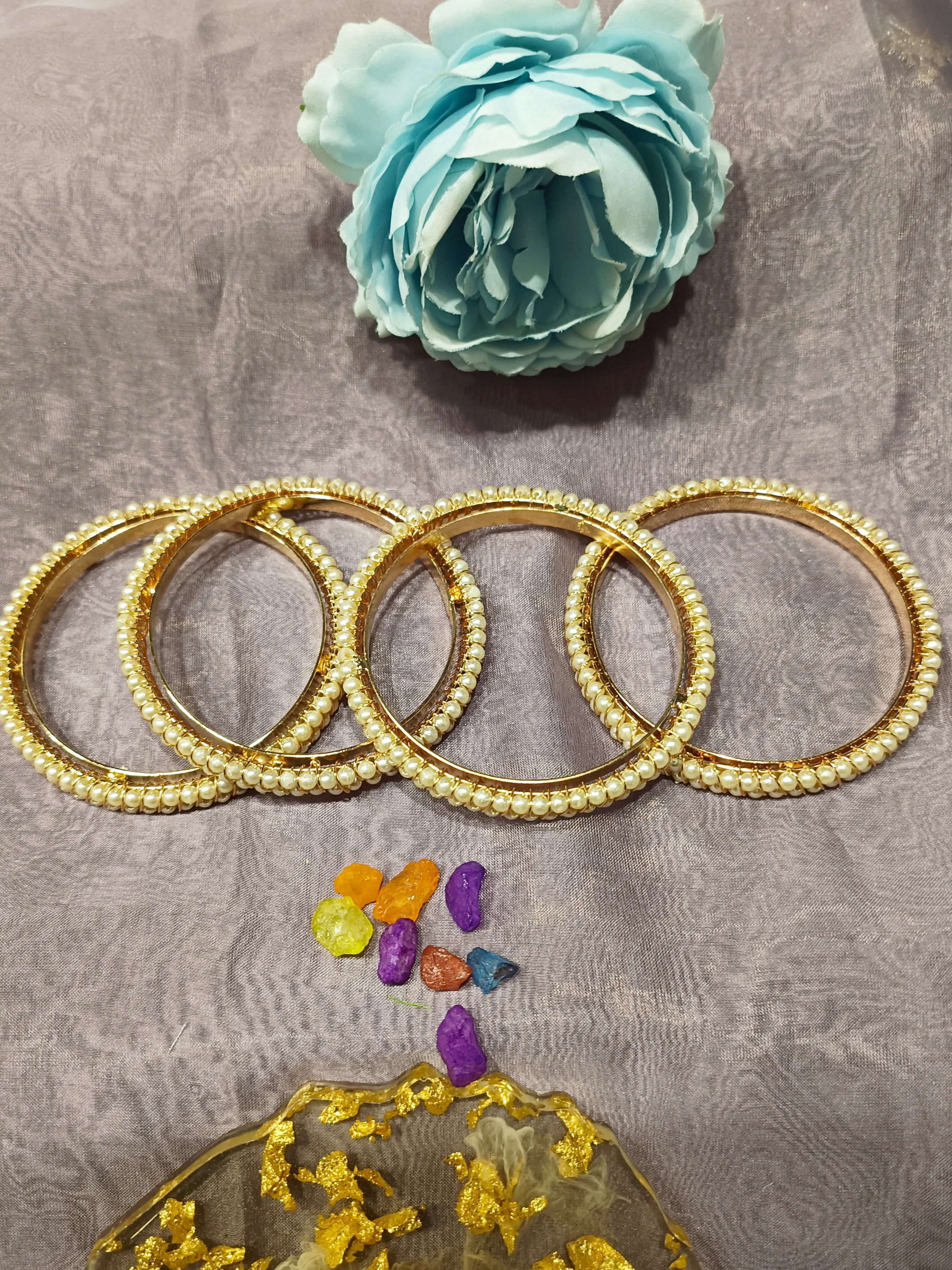 Set Of 4 Bead Studded Bangle