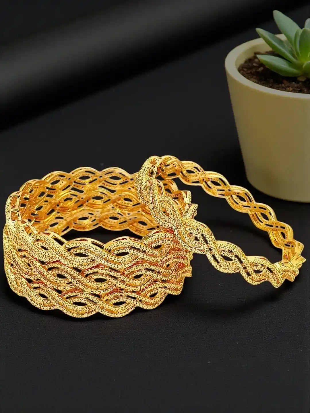 Set Of 4 Gold Plated Braid Pattern Bangle