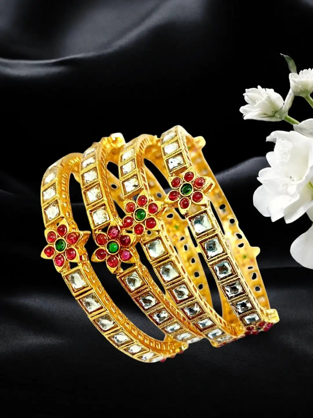 Set Of 4 Gold Plated Kundan Rajwadi Style Bangles