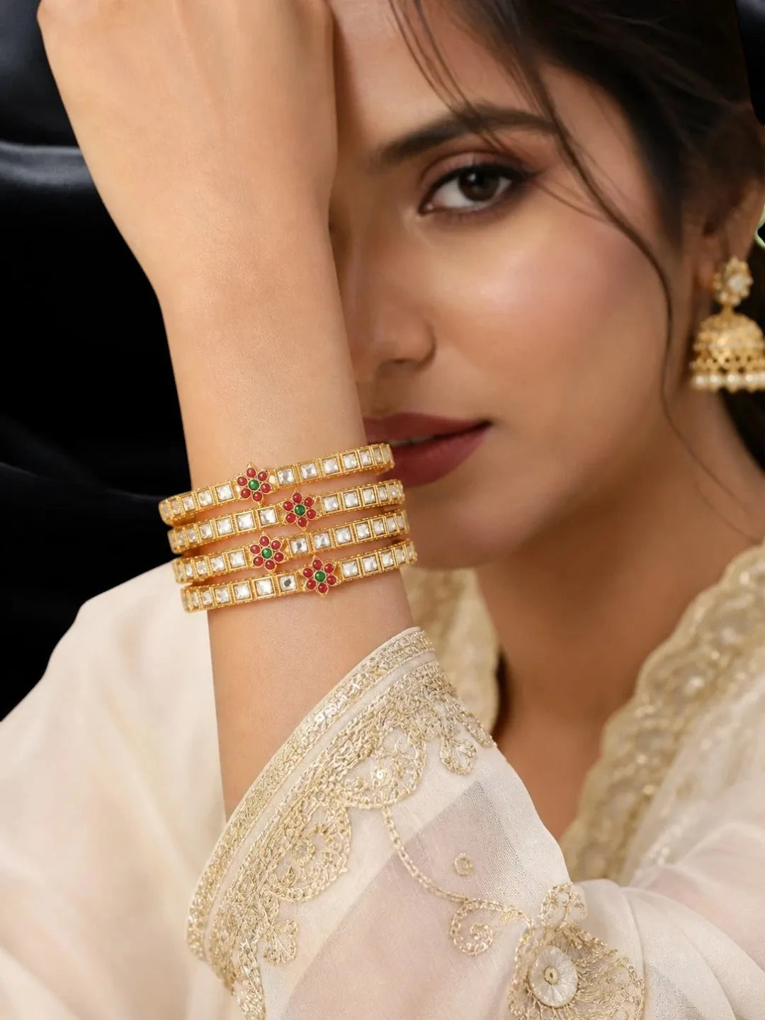Set Of 4 Gold Plated Kundan Rajwadi Style Bangles