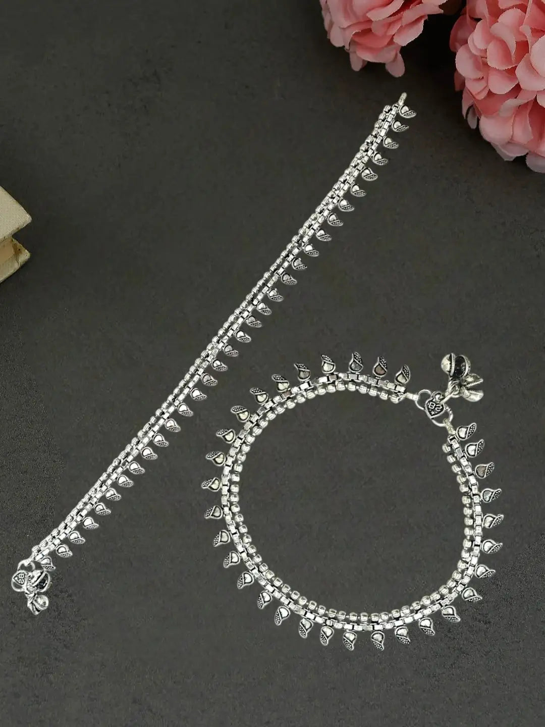 Silver Oxidized Leaf Motif Anklet