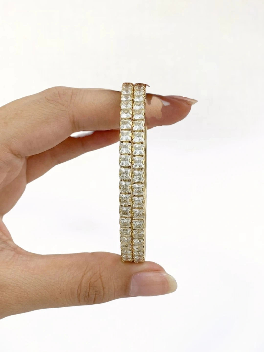 Set Of 4 Gold Plated Princess Cut American Diamond Bangles