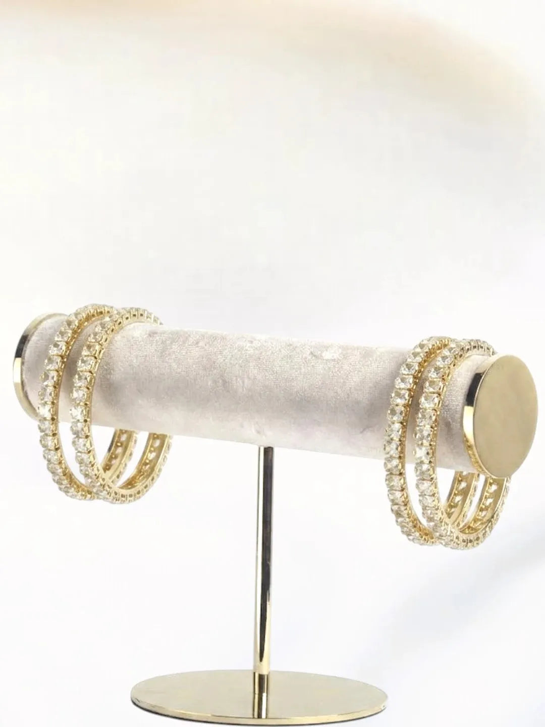 Set Of 4 Gold Plated Princess Cut American Diamond Bangles