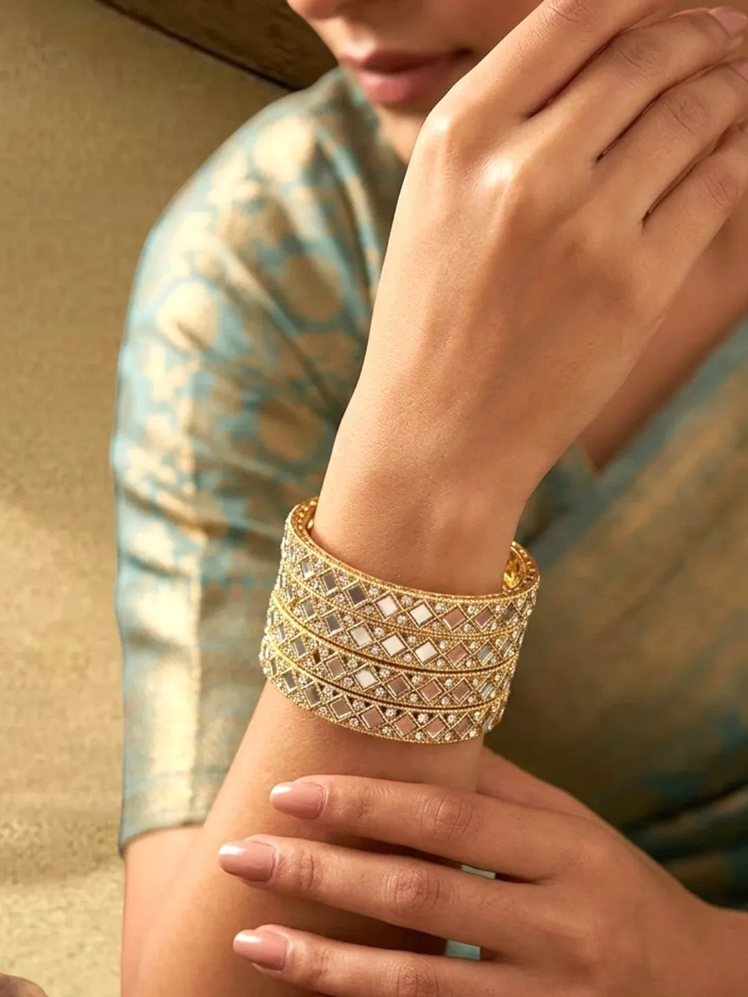 Gold Plated Set Of 4 Square Mirror Bangle Set
