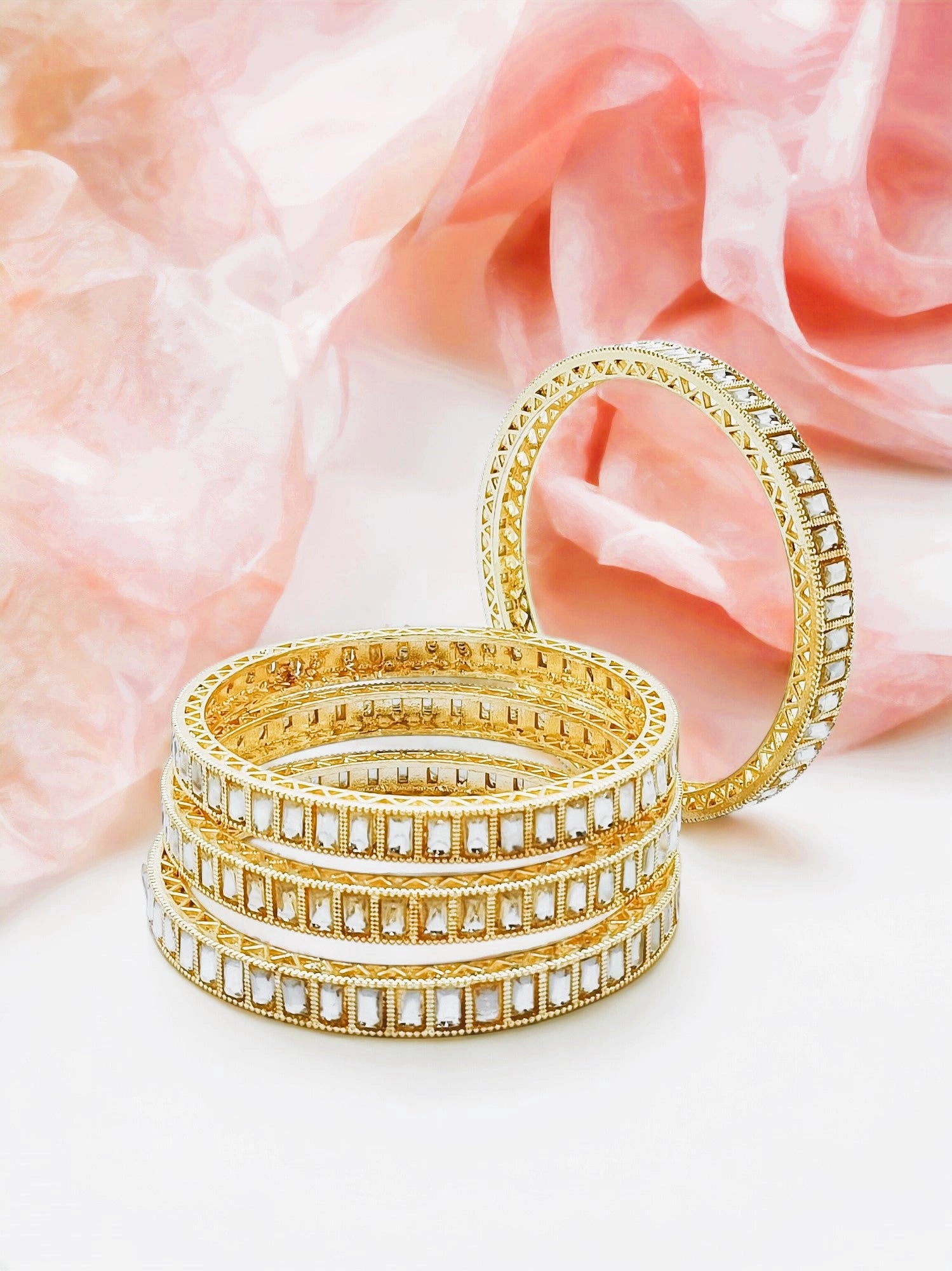 Rectangular Kundan Gold Plated 4Pc Bangle