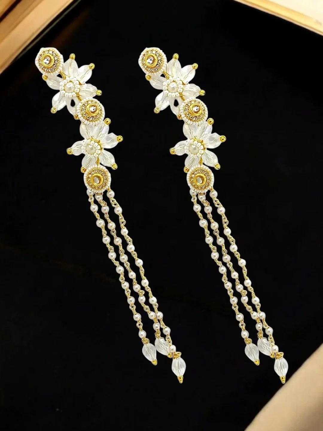 Clear White Fanshionista Crystals Dangler Ear Cuff Earrings