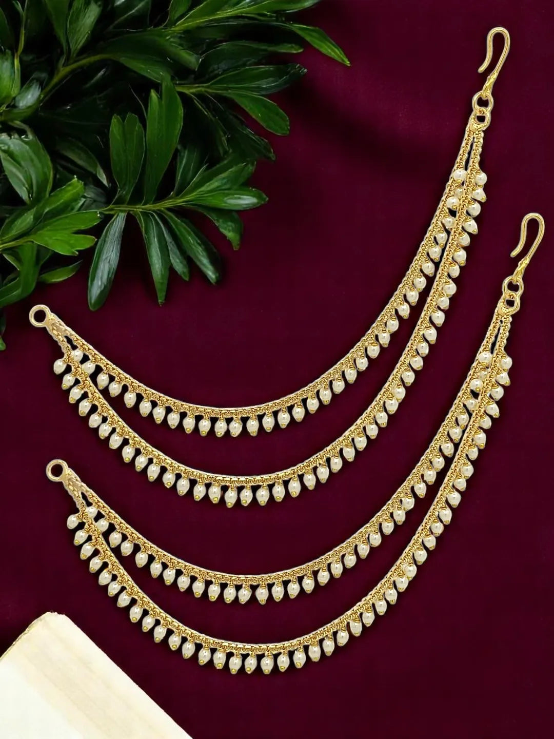Gold-Plated Artificial Beaded Contemporary 2 Layered Ear Cuff