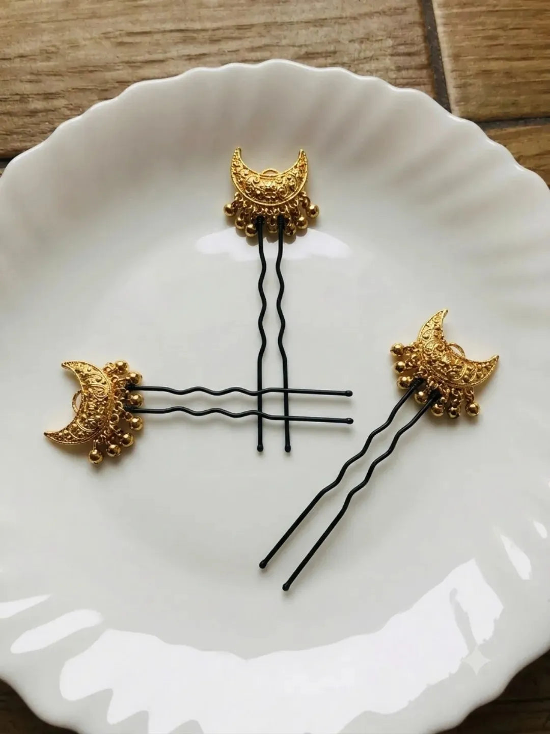 Set Of 6 Gold Plated Moon Shape U Pin Head Jewellery