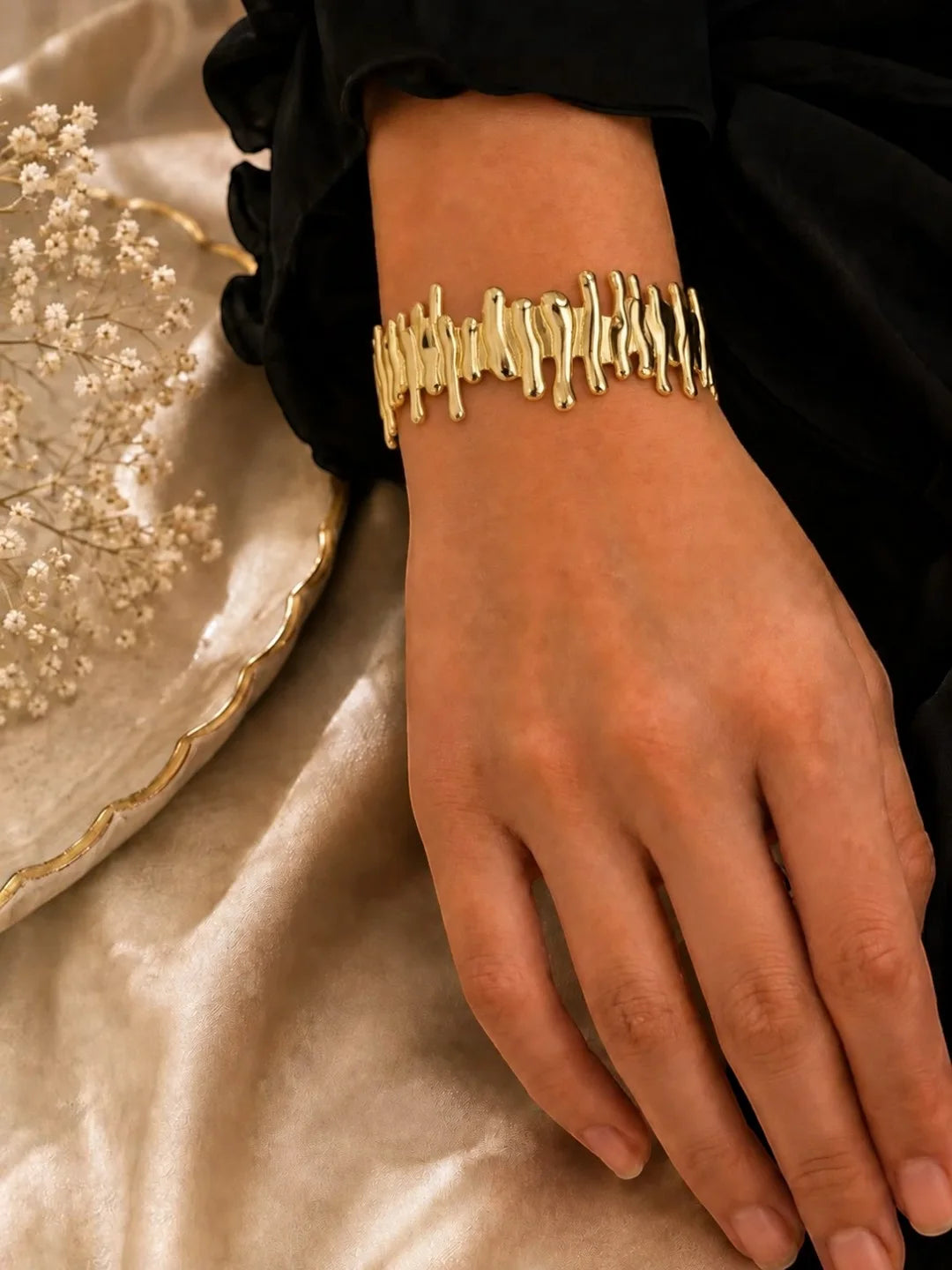 Anti-Tarnish Gold-Toned Stainless Steel Reef Design Adjustable Cuff Bracelet