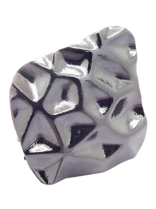 Black Geometric Ring