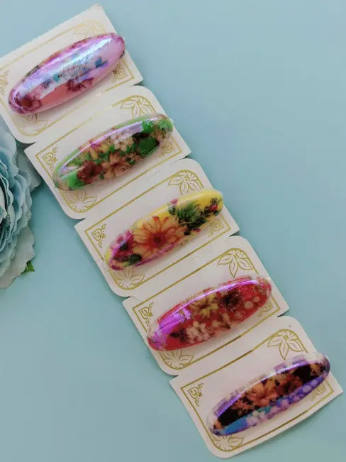 Multicolor Oval Pin Sets with Floral Patterns