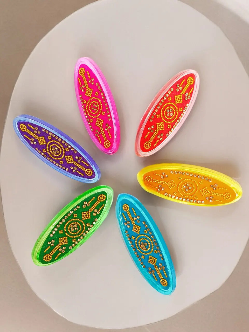 Multicolor Elegant Floral Saree Pins