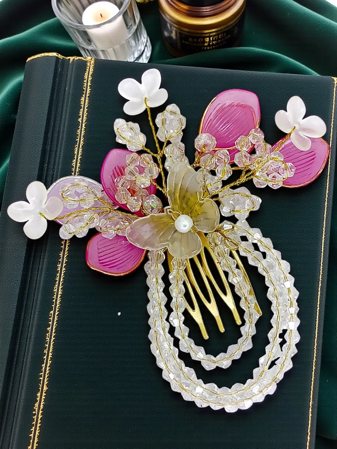 Women Embellished Baby Pink Comb Pin