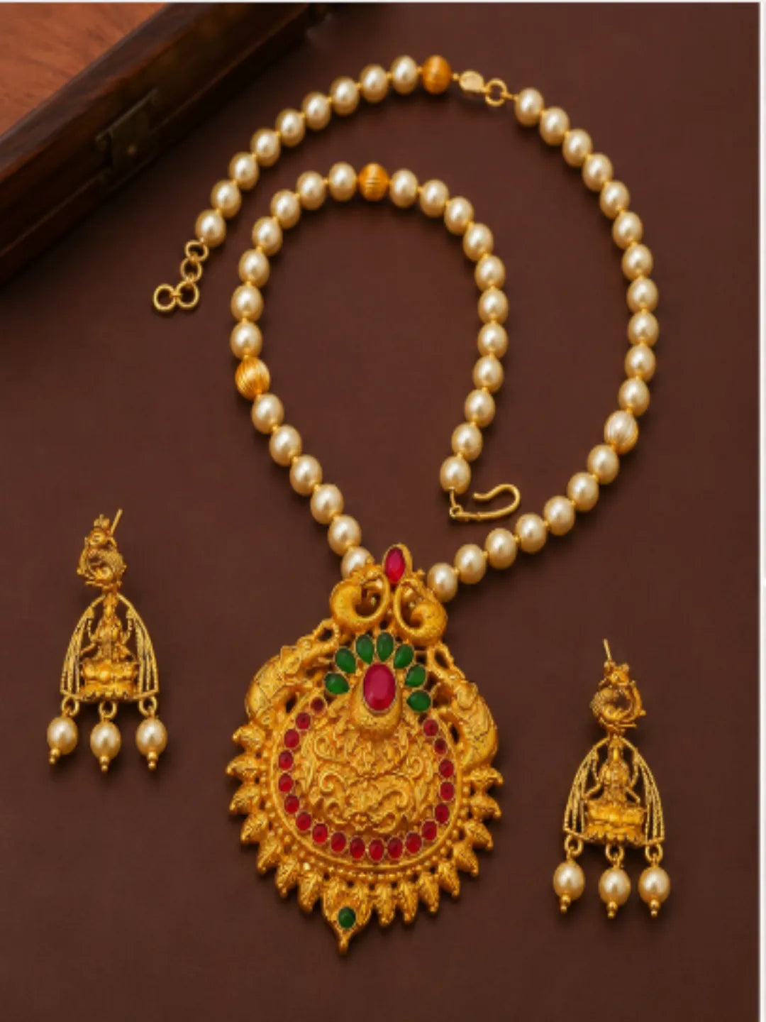 Gold Plated Pearl Beaded Jewellery Set