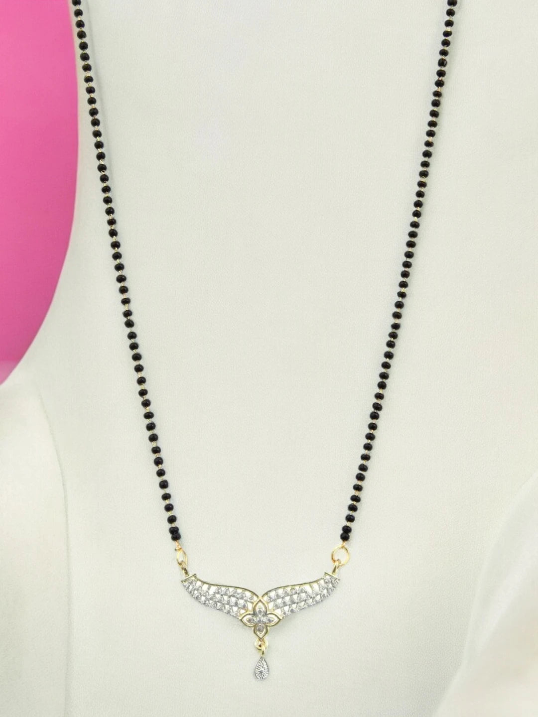 Floral Pendant Mangalsutra