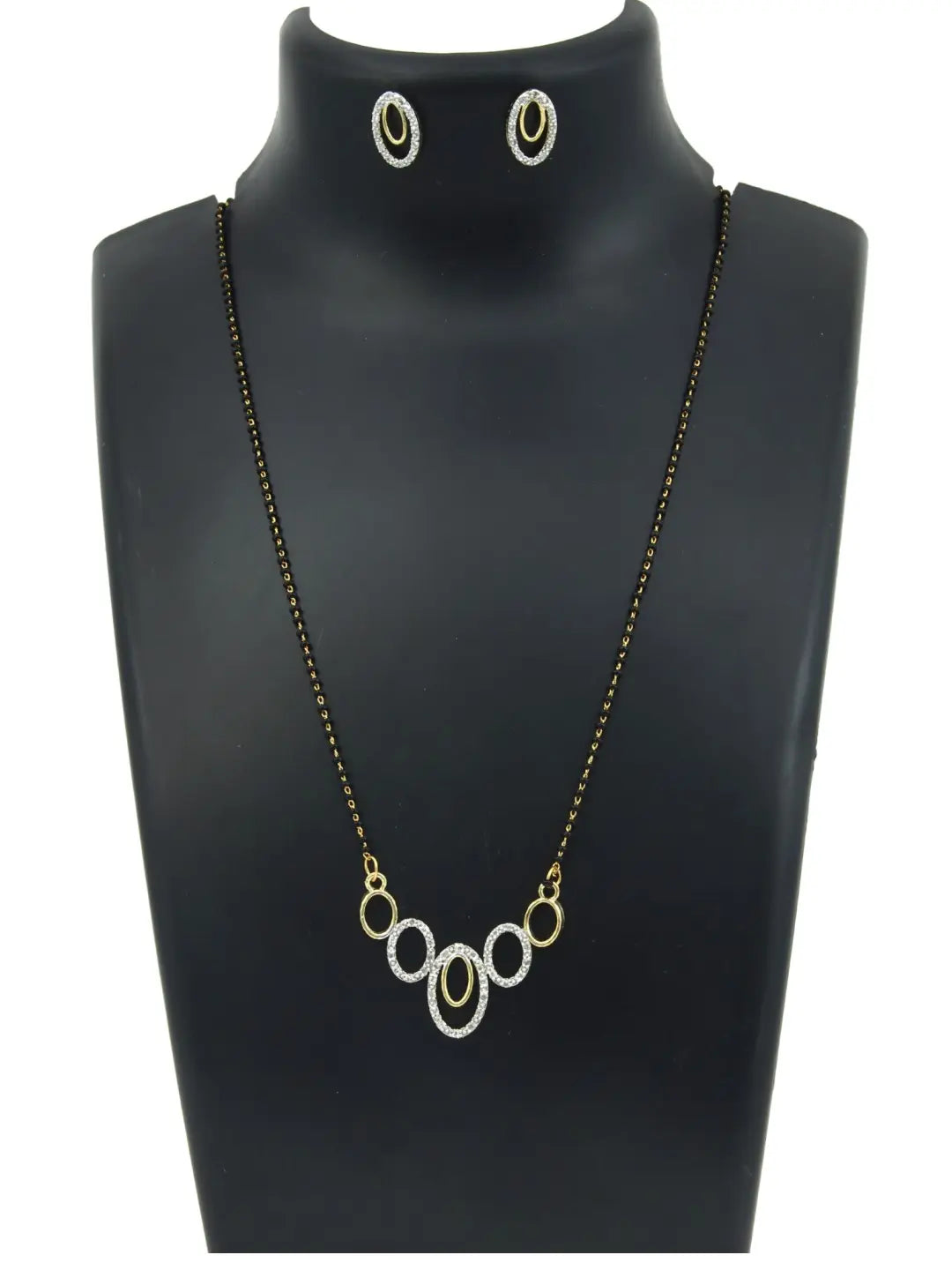 Oval Rings Mangalsutra
