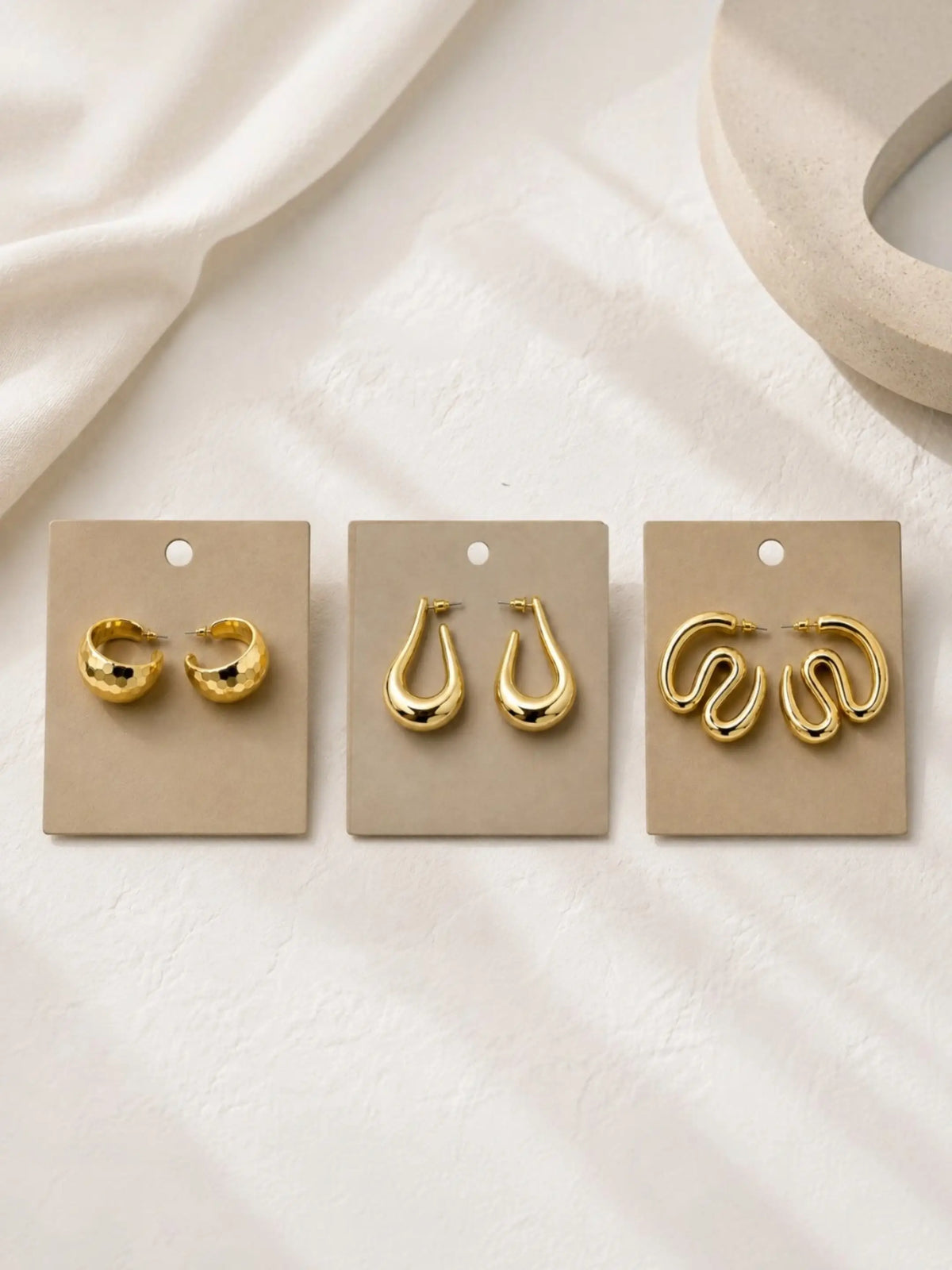 Set Of 3 Stylish Anti Tarnish Chunky Combo Hoop earrings