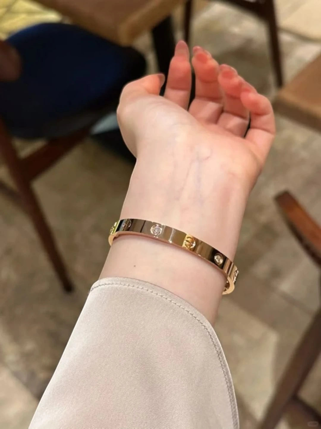 Anti-Tarnish Gold-Toned CZ Studded Screw Design Bracelet