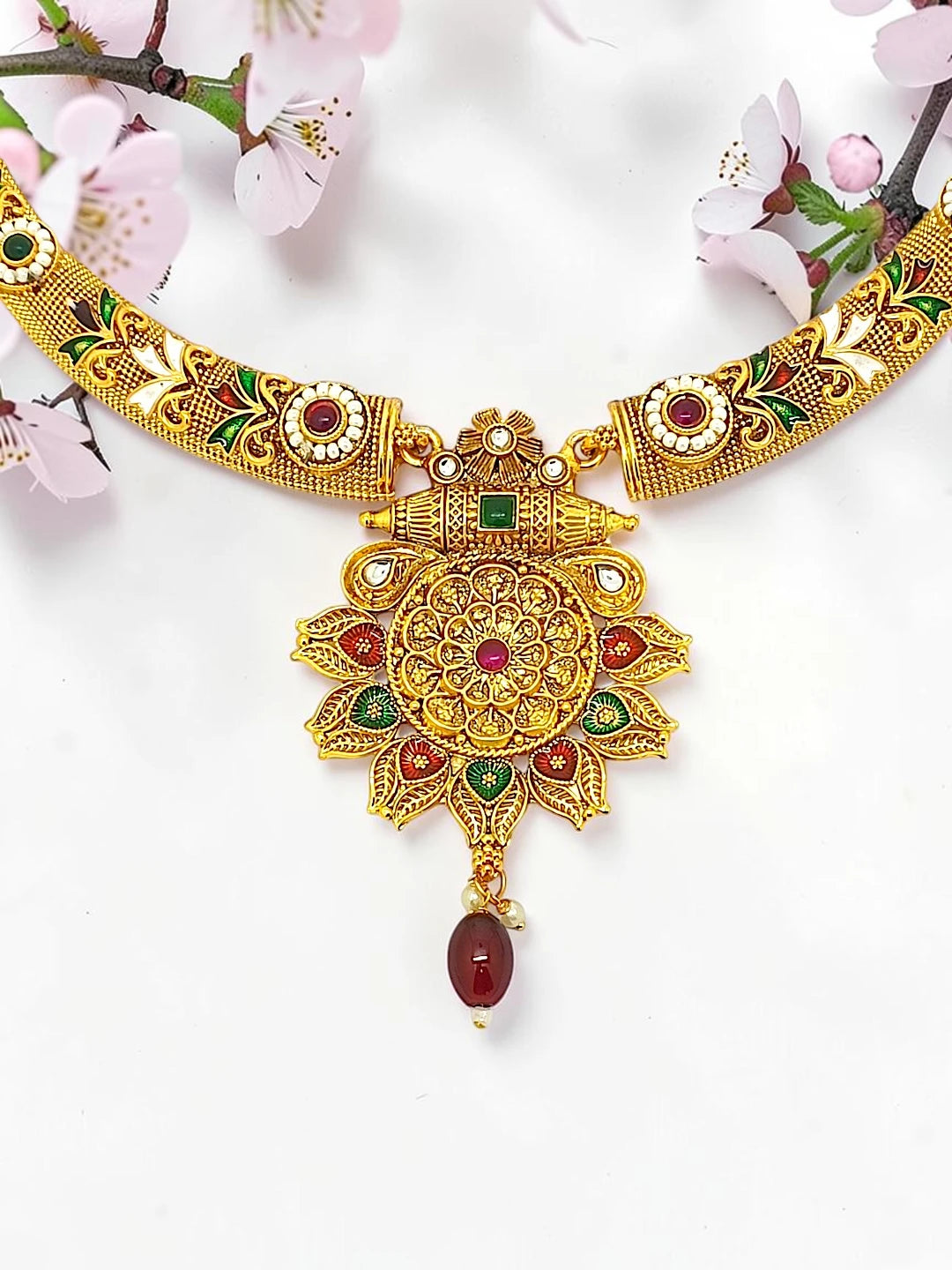 Gold-Plated Hasli Necklace Set