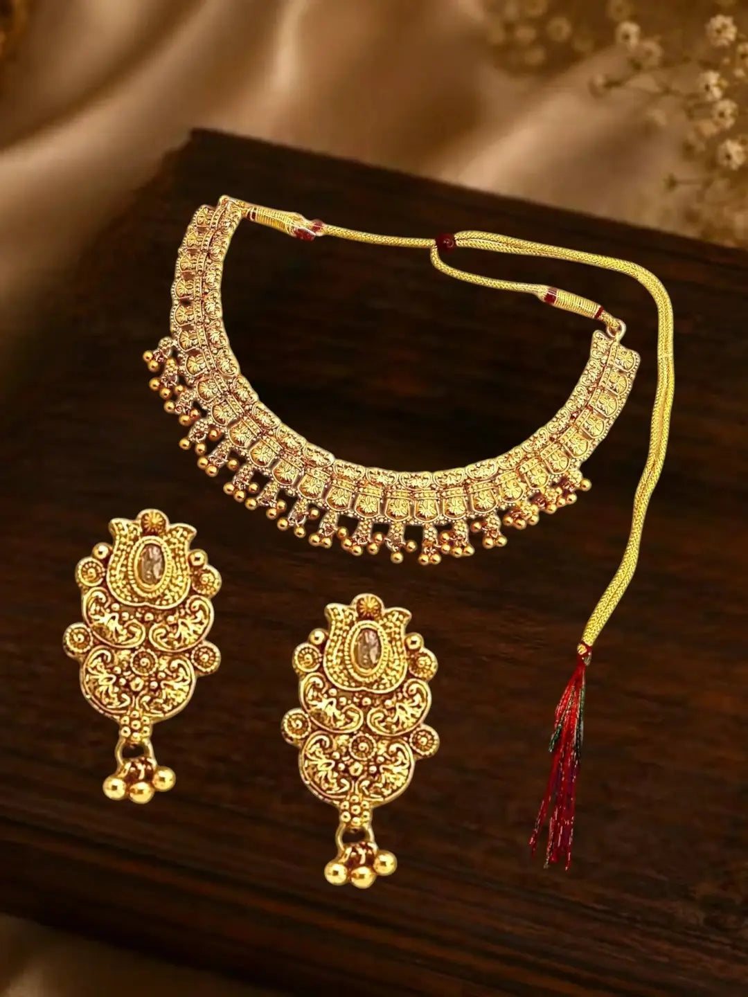 Gold Plated Elegant Necklace Set