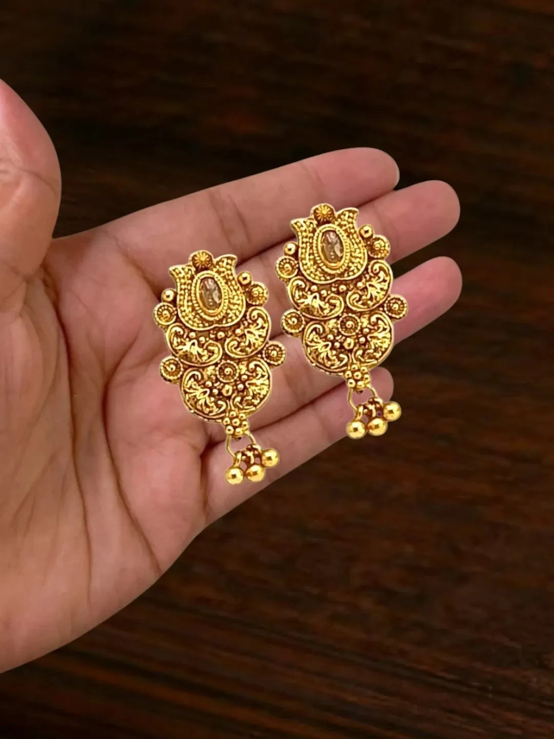 Gold Plated Elegant Necklace Set