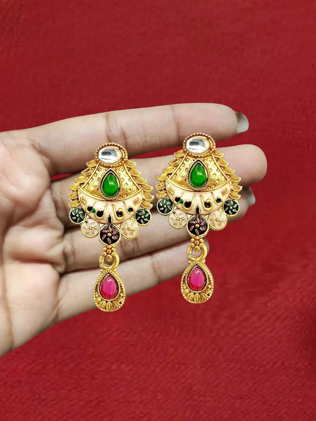 Gold Plated Kundan Meenakari Hasli Necklace Set