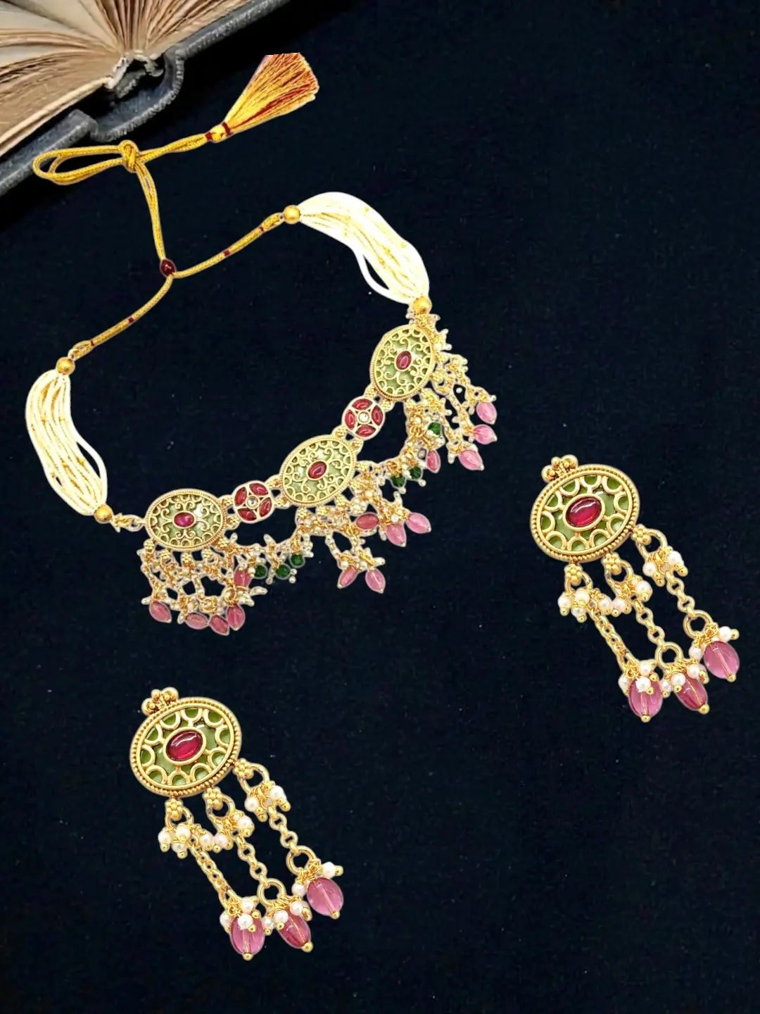 Jaipuri Pink Green Heritage Dangling Choker Set