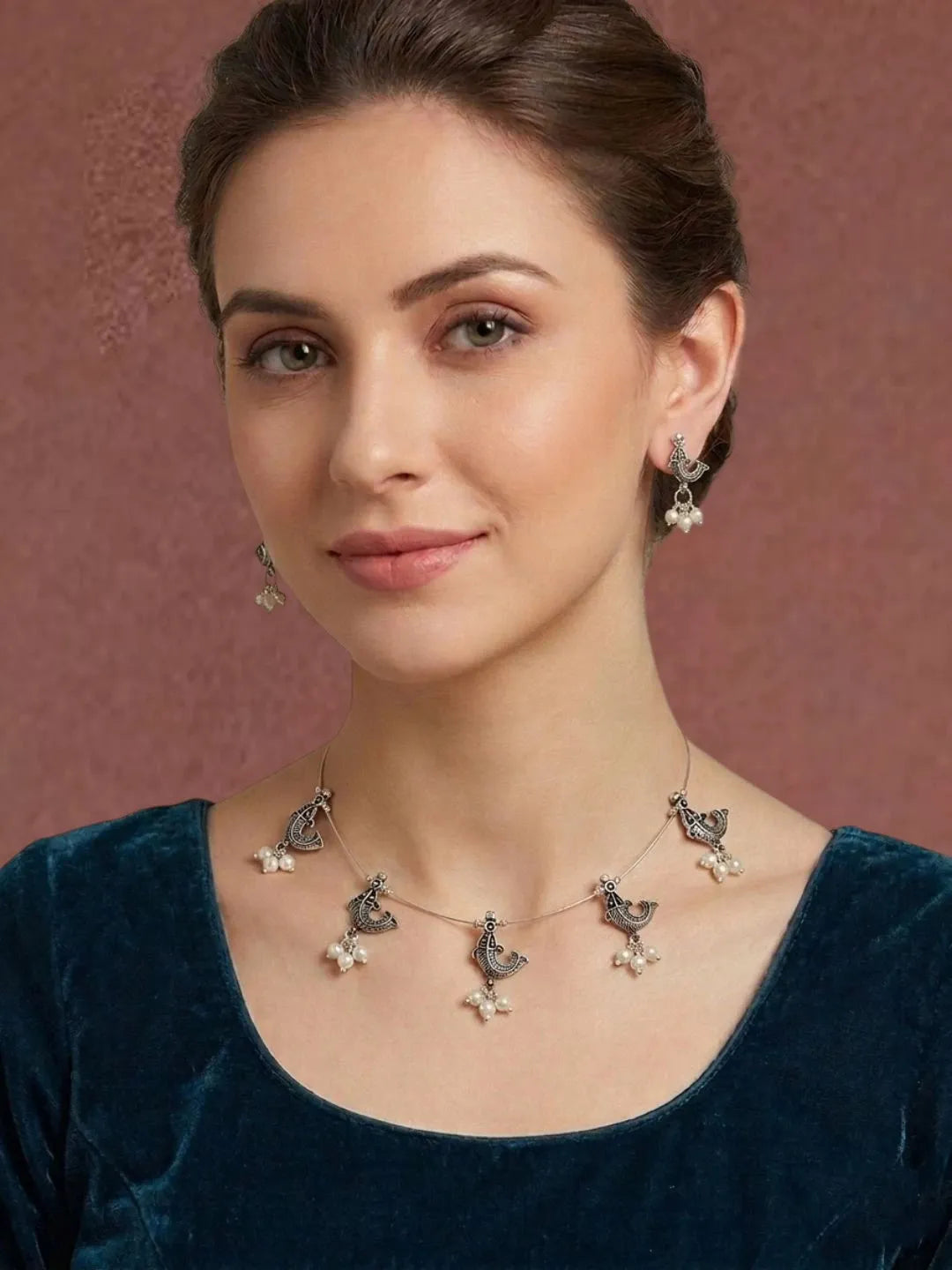 Silver Oxidised Fish Motif Invisible Jewellery Set