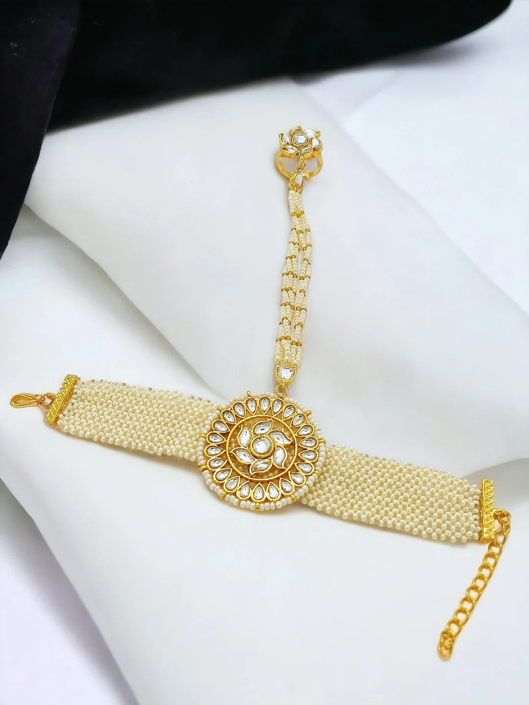 Rajasthani Kundan Pearl Haathphool Bracelet