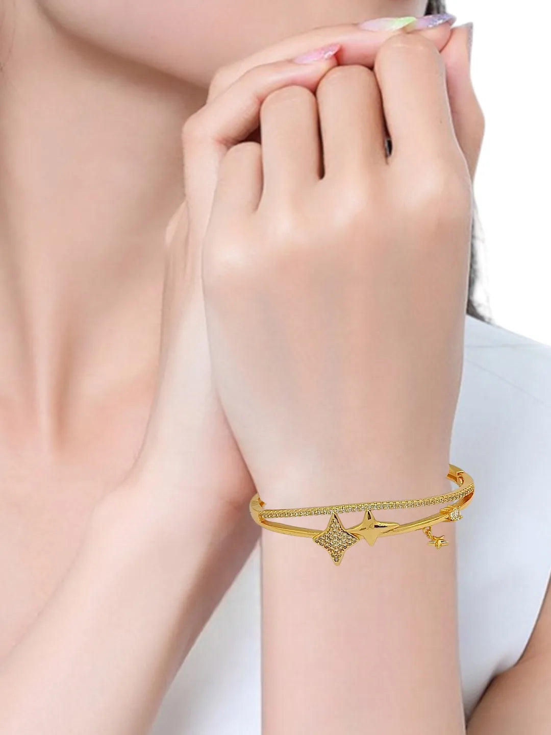 Women Cubic Zirconia Star Gold Plated Kada Bracelet