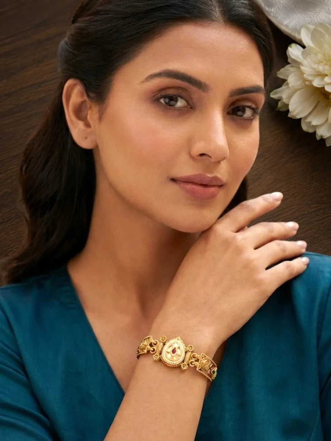 Gold Plated Kundan Rajwadi Adjustable Bracelet