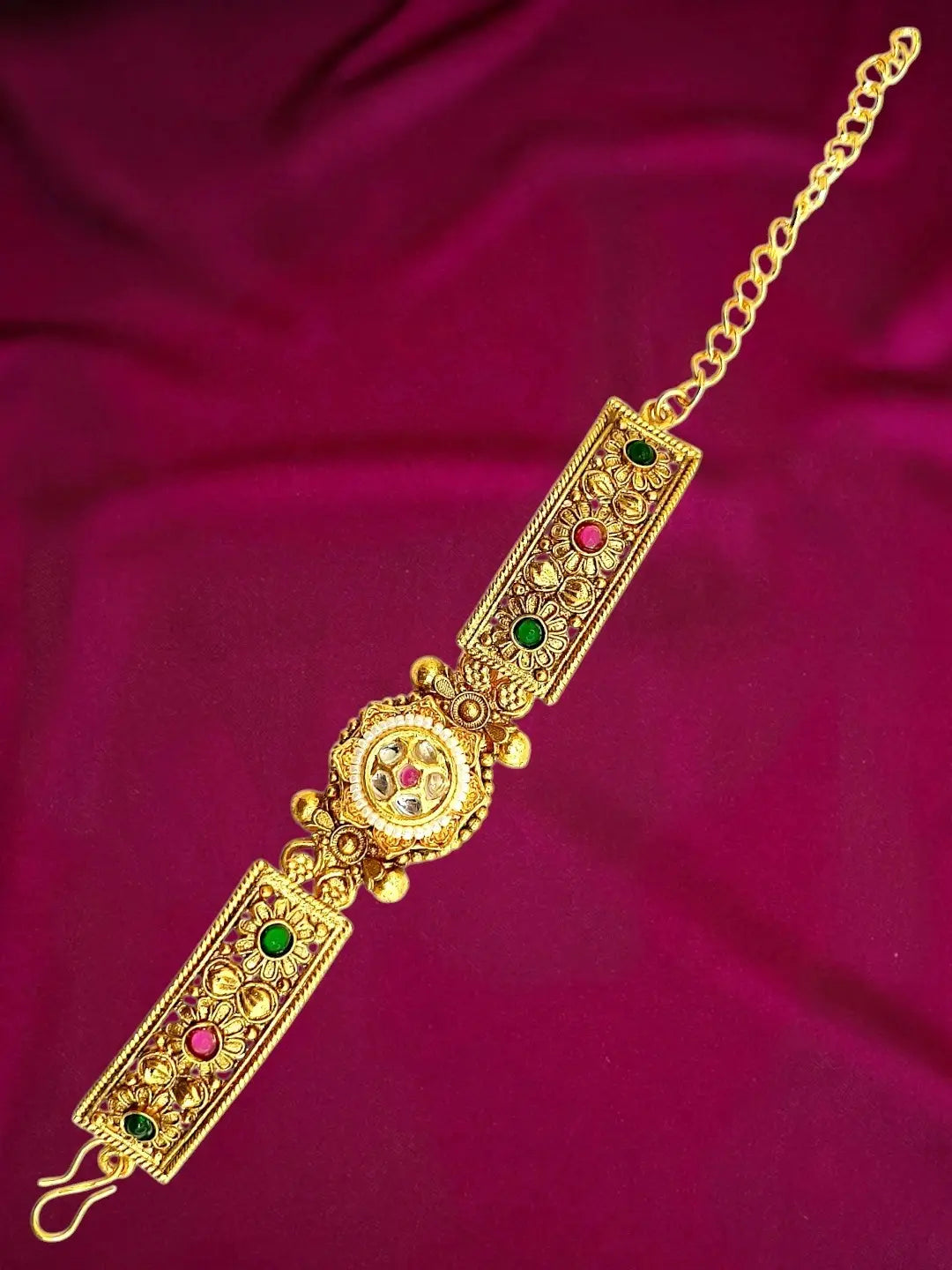 Gold Plated Kundan Elegant Adjustable Bracelet