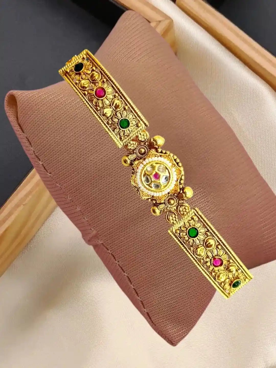 Gold Plated Kundan Elegant Adjustable Bracelet