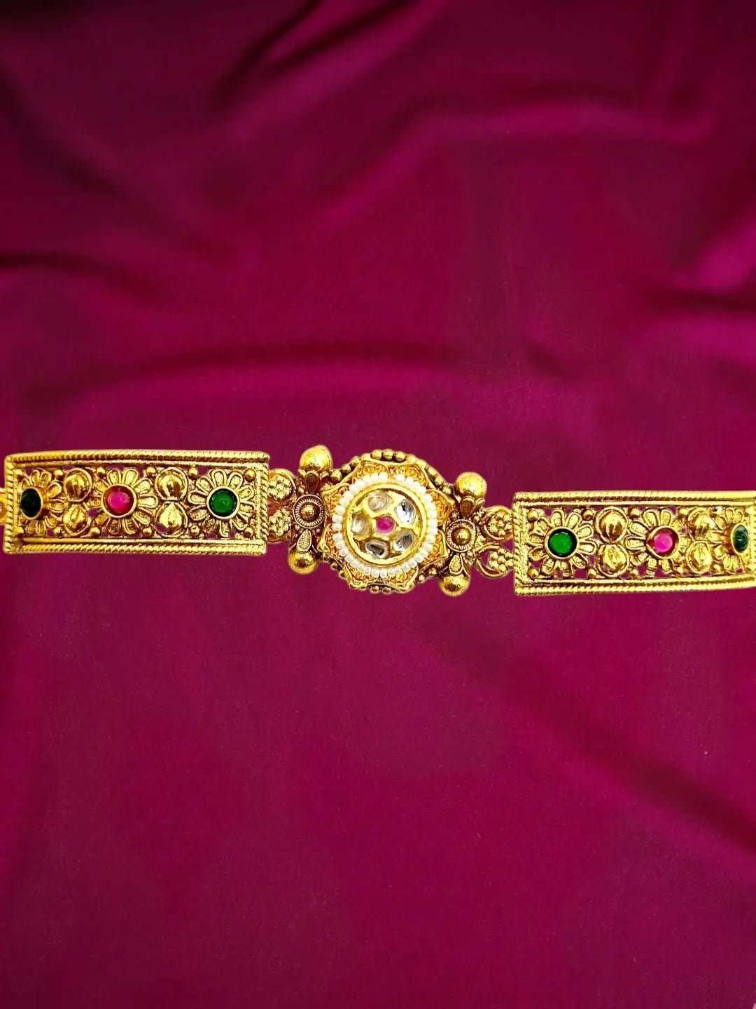 Gold Plated Kundan Elegant Adjustable Bracelet