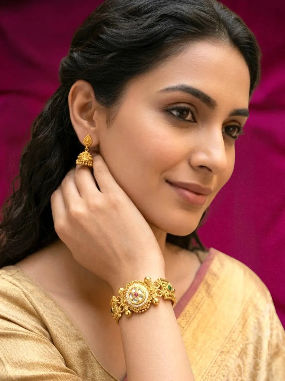 Gold Plated Kundan Elegant Adjustable Bracelet