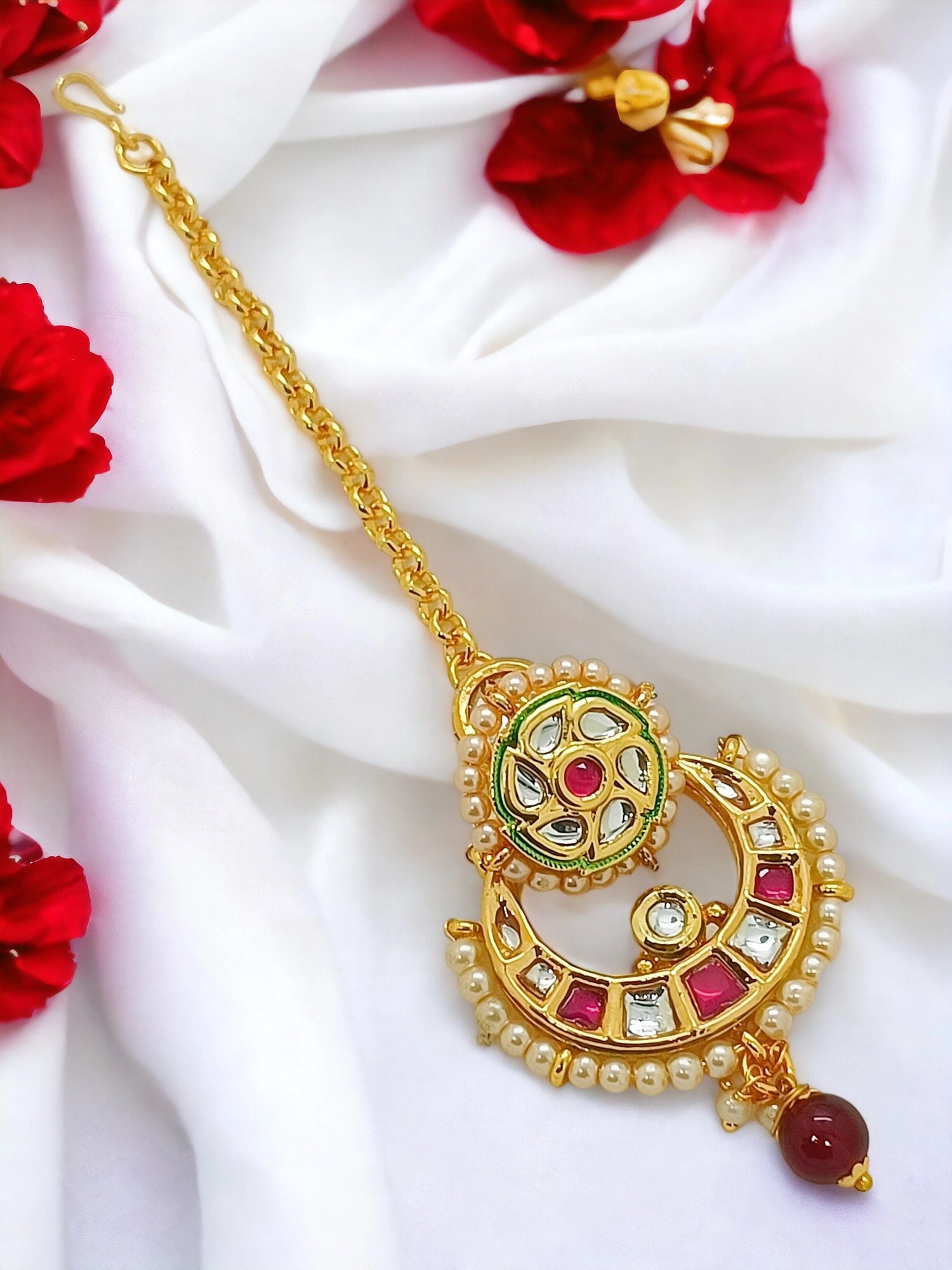 Rajasthani Gold plated Kundan Borla Maang tikka