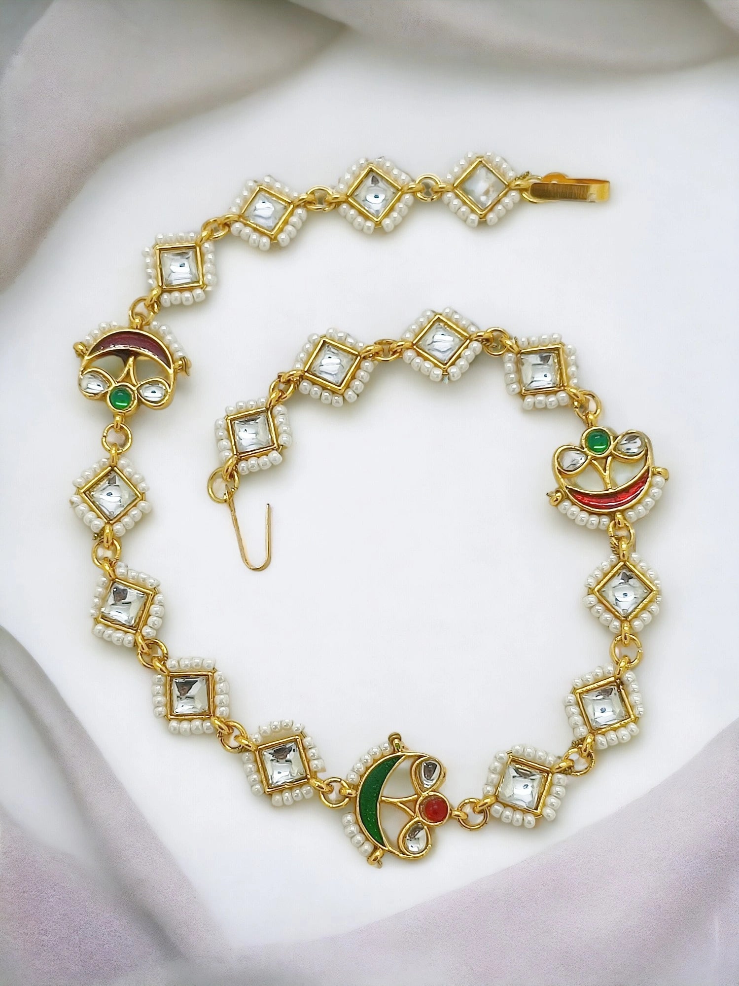 Kundan Meenakari Delicate Mathapatti Sheeshphool