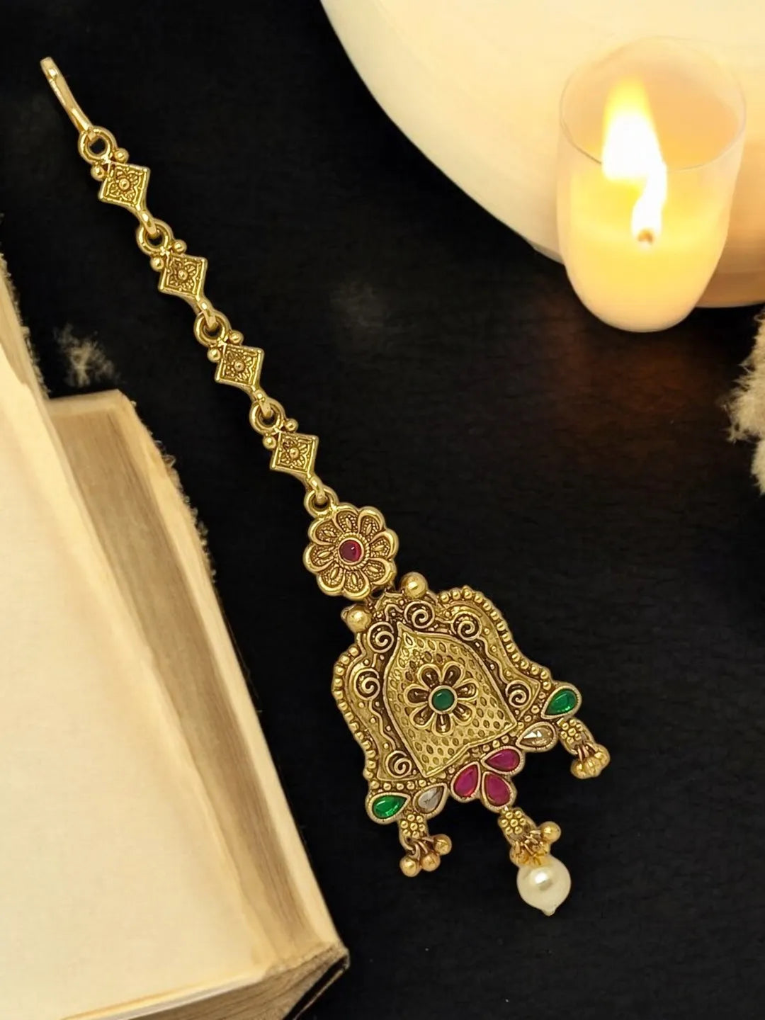 Gold-toned Ethnic Motifs Maangtikka