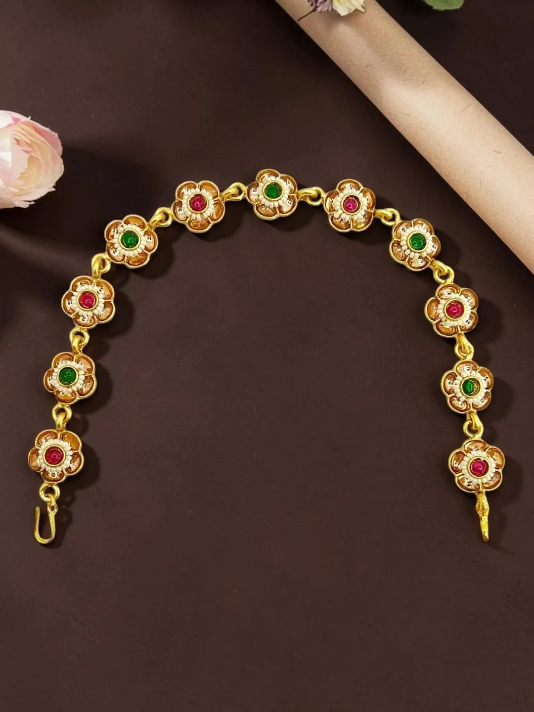 Gold Plated Floral  Kundan Mathapatti Sheeshphool