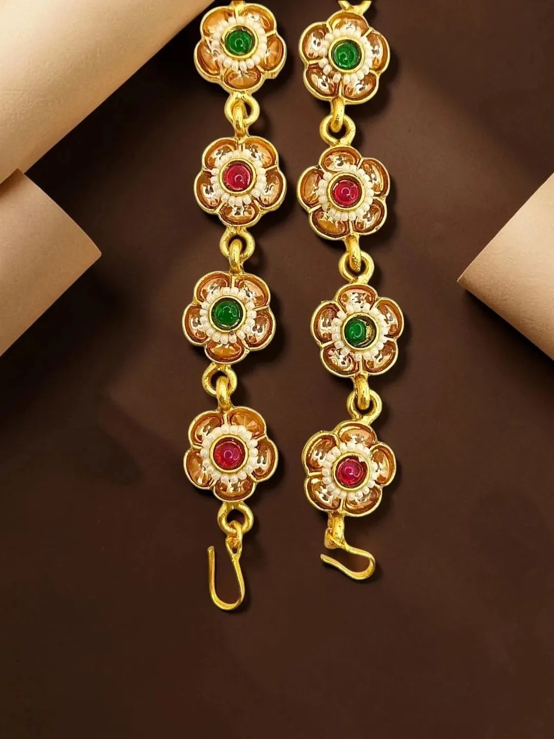 Gold Plated Floral  Kundan Mathapatti Sheeshphool