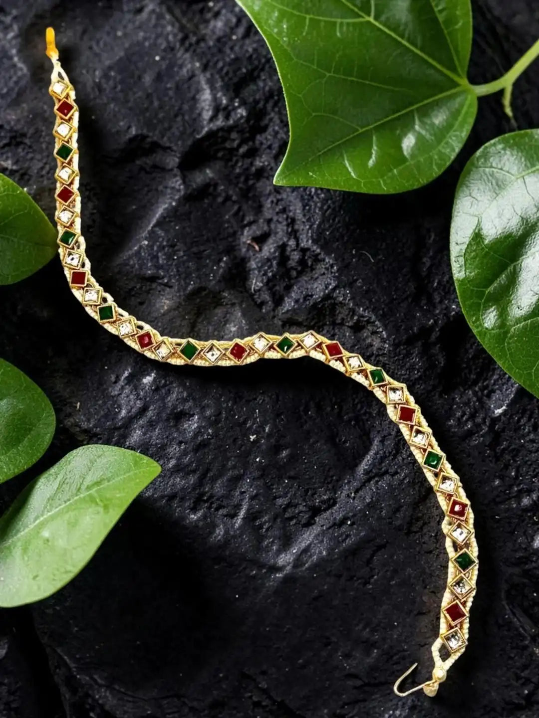 Gold Plated Sleek Kundan Mathapatti Sheeshphool