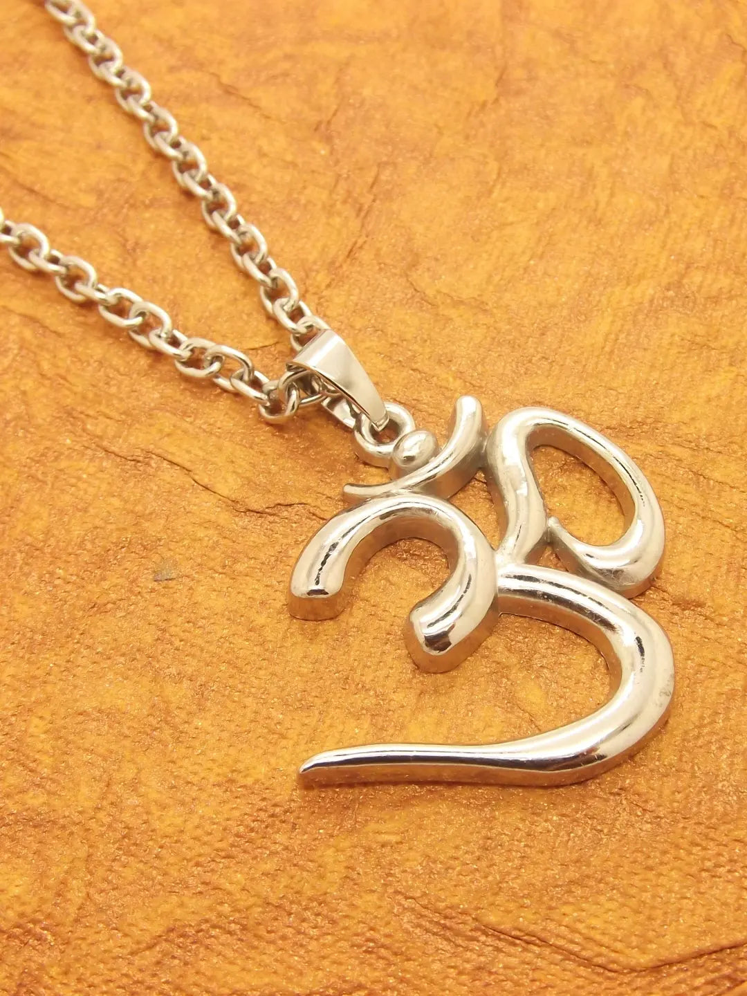 Om Pendant Chain