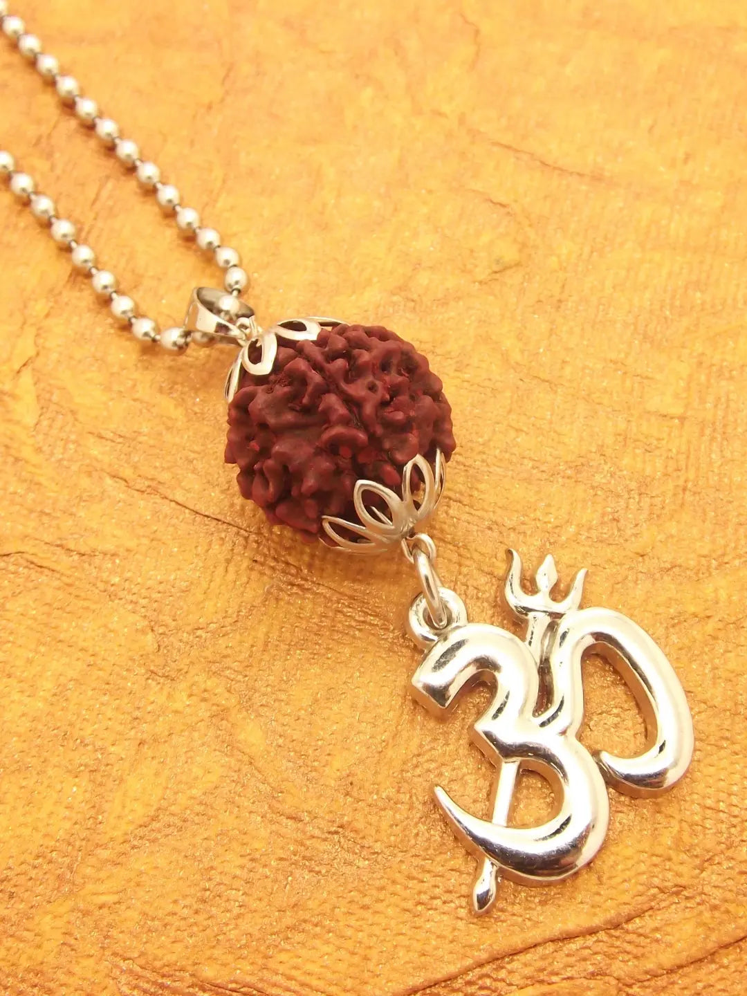 Divine Om Rudraksh Pendant Chain