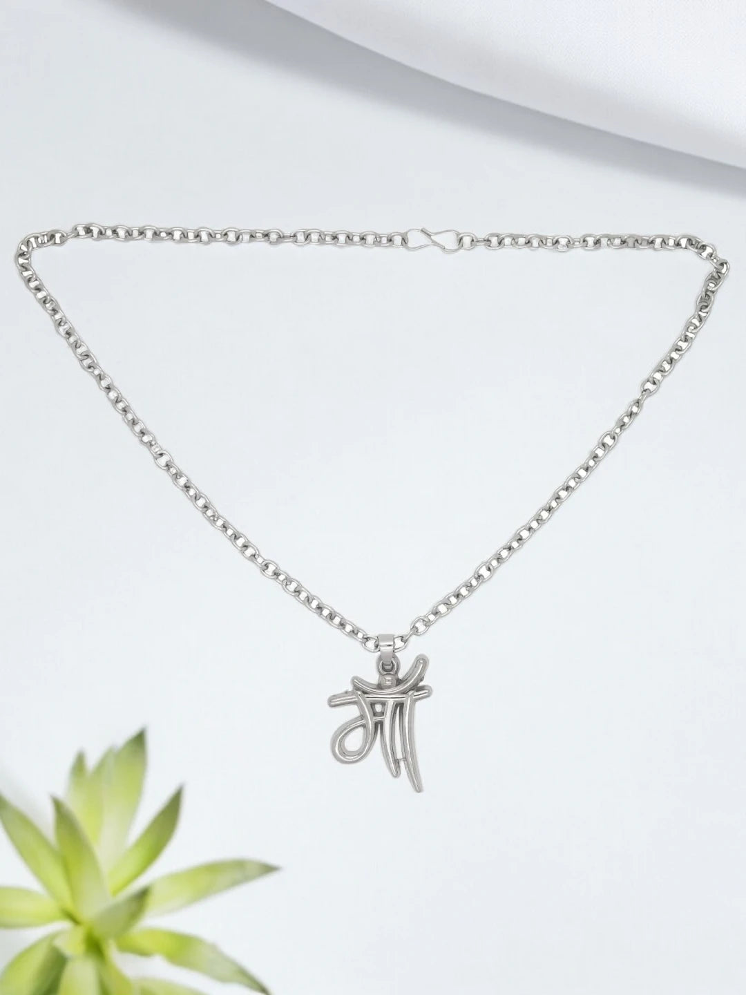 Maa Pendant Chain
