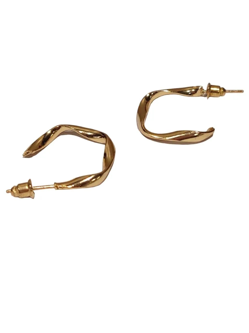 Set Of 5 Gold Plated Casual Wear Earings