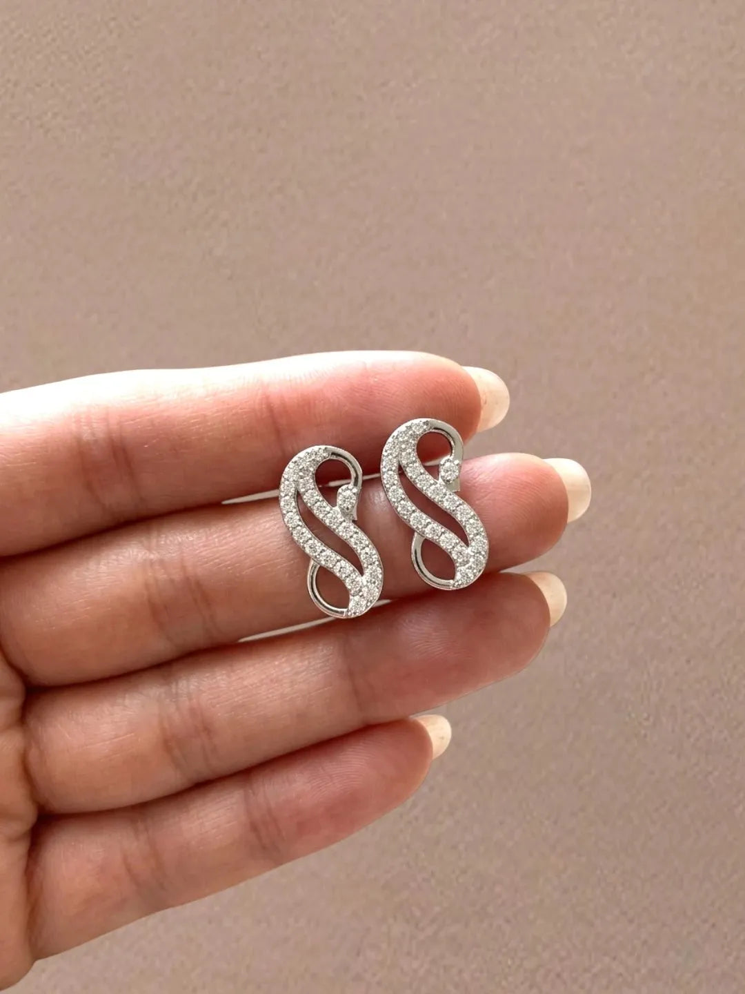 Silver Plated American Diamond Infinity Link Necklace Set