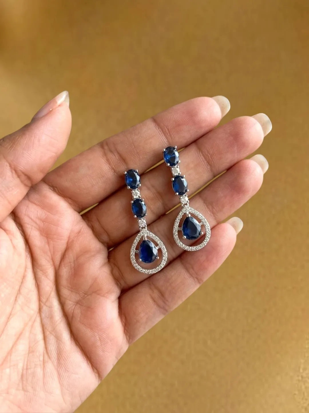 Silver Plated Elegance American Diamond Blue Necklace Set